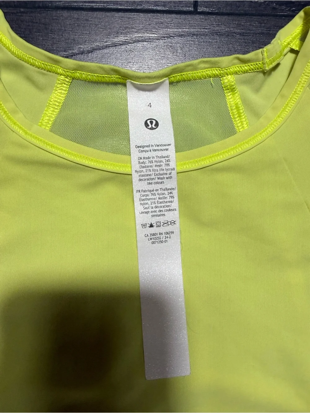 lululemon athletica lightweight sleeveless